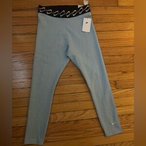 Nike tight fit leggings for women
